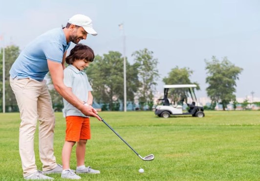 Gambar News @ Ajak Anak Bermain Golf Ada Promo Khusus Pelajar di Driving Range Bintaro